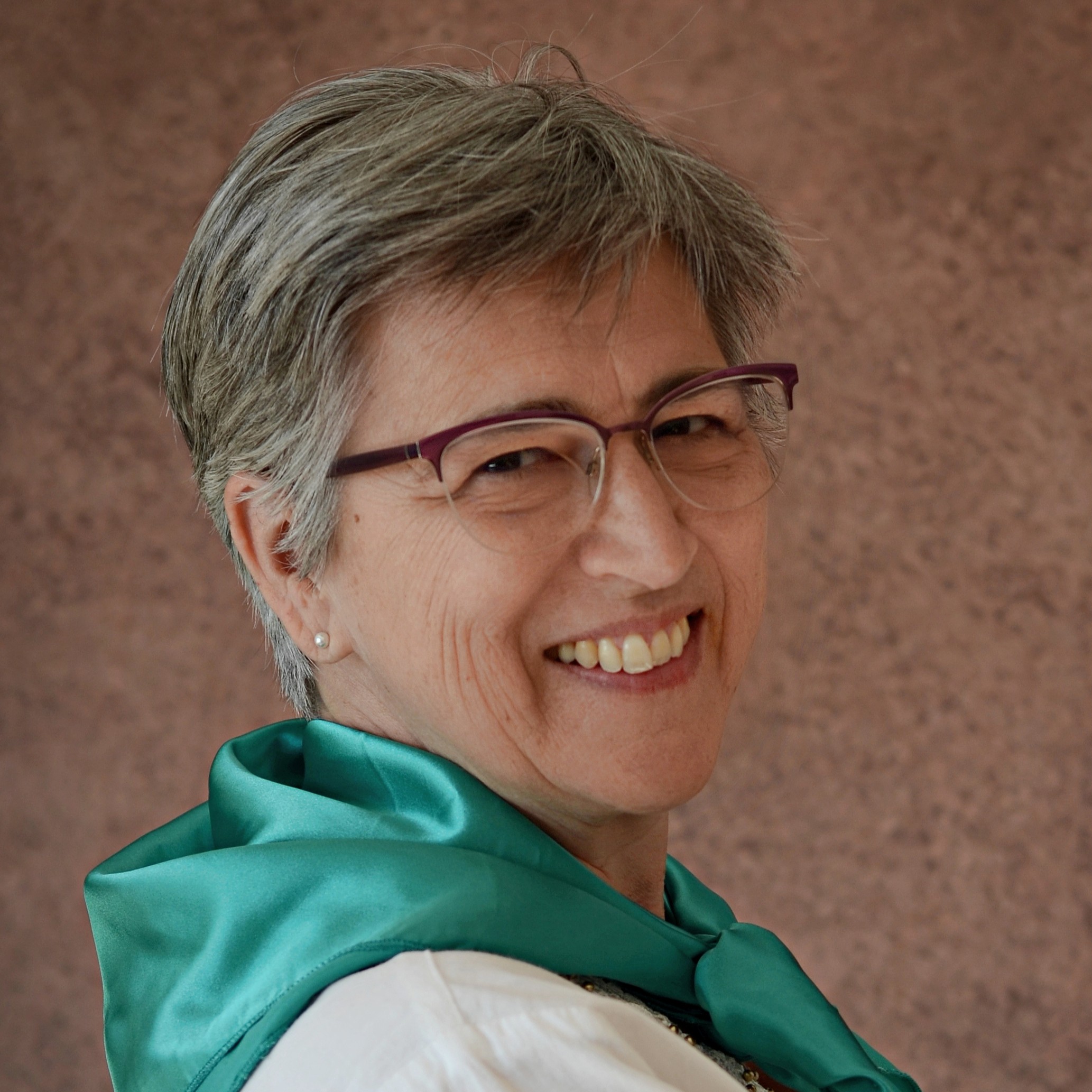 Deézsiné Telek Ágnes